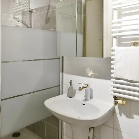 - Jardin Secret Marsilya